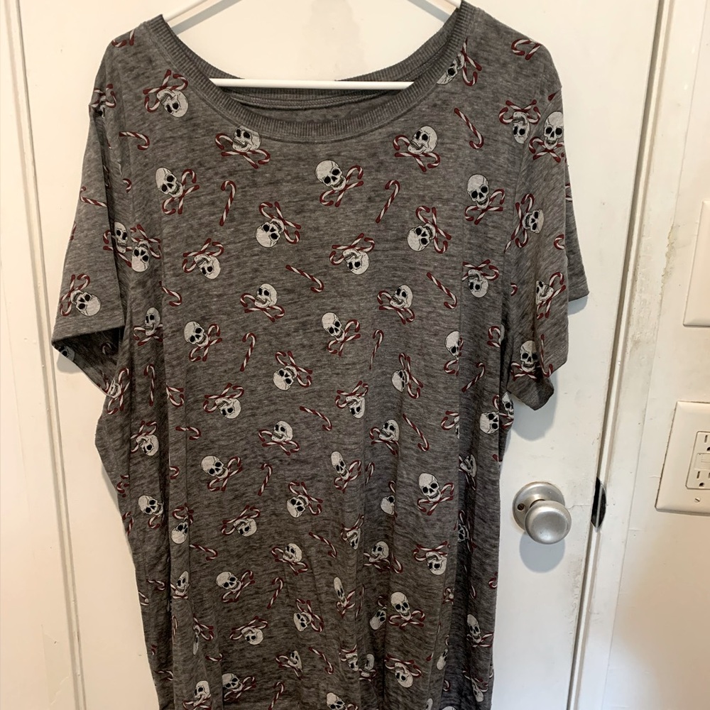 Peppermint Skull tshirt